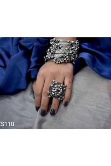 Multi Design Ghunghroo Bangle set with ring
