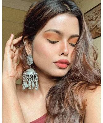 LIMITED EDITION- Big long Jhumki 1