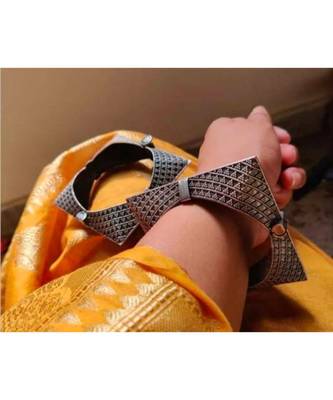 Geometric Square Kada 1