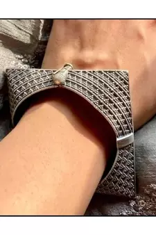 Geometric Square Kada