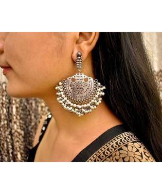 Silver look Chandbali Earrings 3