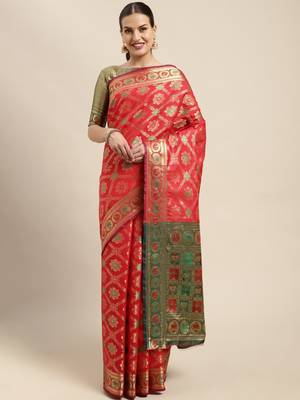 Red Woven Banarasi silk blend Saree With Blouse 1