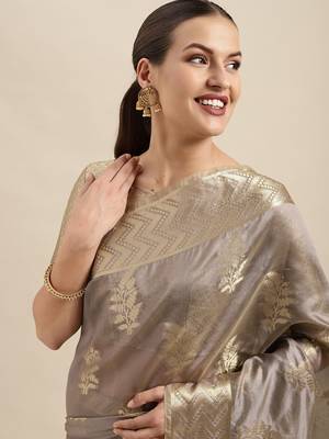 Grey Woven Organza Saree With Blouse 4