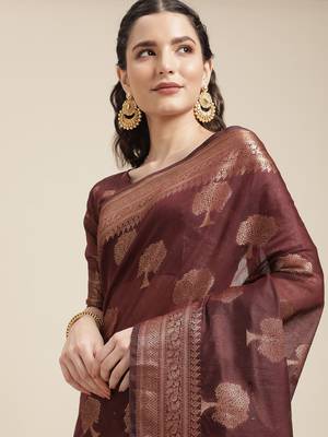 Chocolate Woven Linen Saree With Blouse 4
