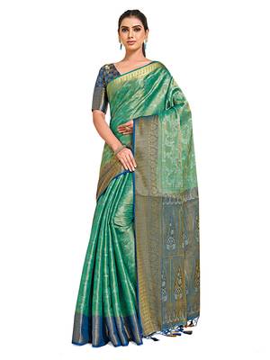 Green woven art silk saree with blouse 4