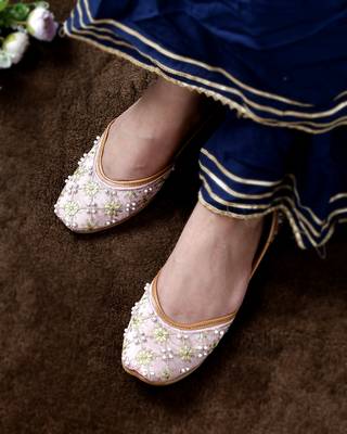 Purely Lush Pastel Pink Pearl Embroidered Jutti 2