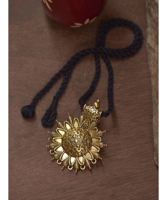 Gold necklaces 1