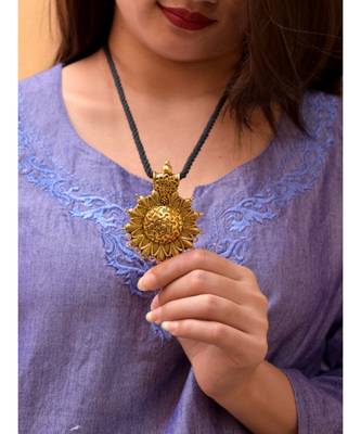 Gold necklaces 2