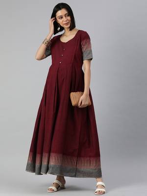 Maroon woven cotton maxi-dresses 4