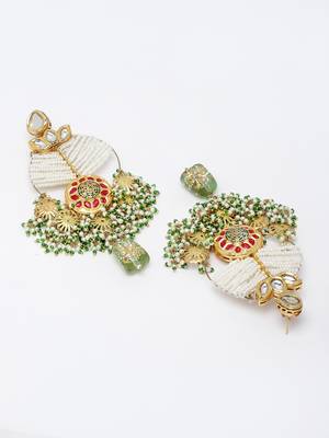 Red pearl earrings 2