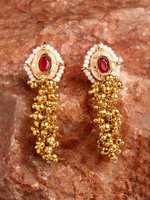 Pink pearl earrings 2