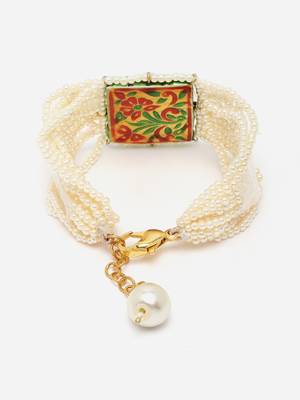 Green pearl bracelets 4