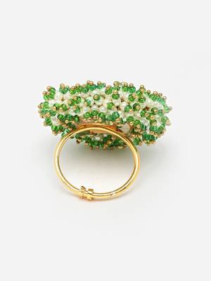 Green pearl rings 5
