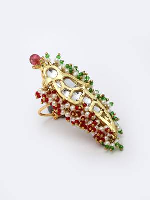 Red pearl rings 3