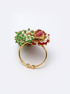 Red pearl rings 4