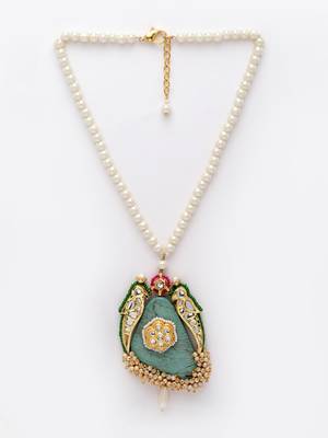 Blue pearl necklaces 3
