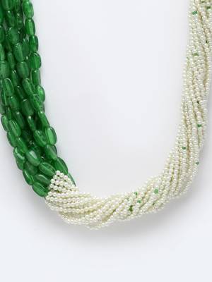Green pearl necklaces 4