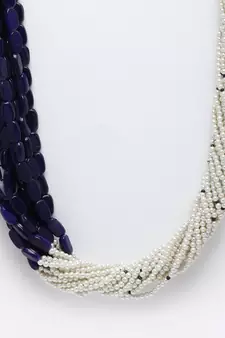 Blue pearl necklaces