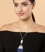 Blue pearl necklaces