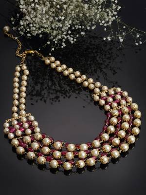 Red pearl necklaces 2