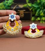 Yellow danglers-drops