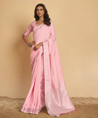 Light pink plain linen saree with blouse 1