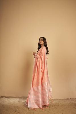 Pink plain linen saree with blouse 4