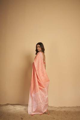 Pink plain linen saree with blouse 5