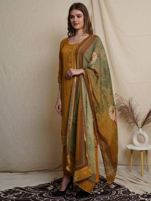 Gold embroidered chiffon salwar 2