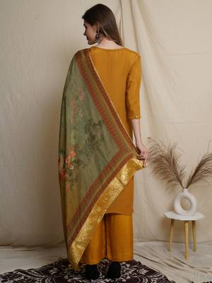 Gold embroidered chiffon salwar 3