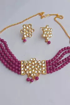 Pink necklace set