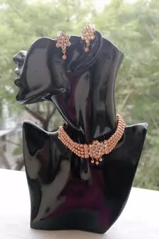 Gold Kundan Necklace With Earrings