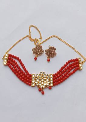 Red pearl neck lace 1