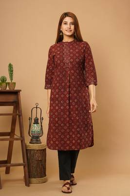Maroon embroidered cotton cotton-kurtis 2