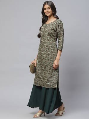 Green printed cotton
 ethnic-kurtis 3