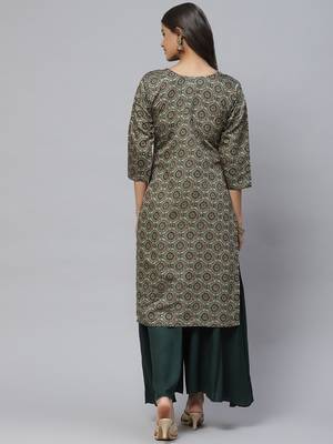 Green printed cotton
 ethnic-kurtis 4