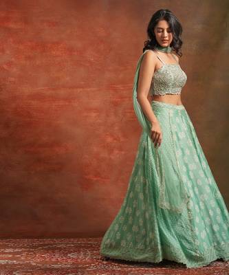 Pastel Green Bhandhani Lehenga  2