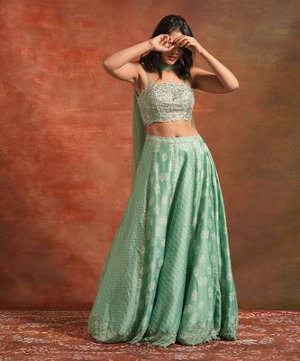 Pastel Green Bhandhani Lehenga  1