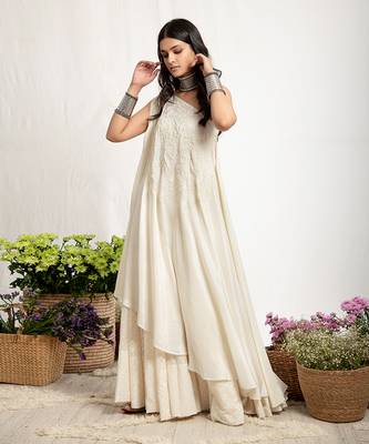 Ivory Naaz Kaftan Set 2