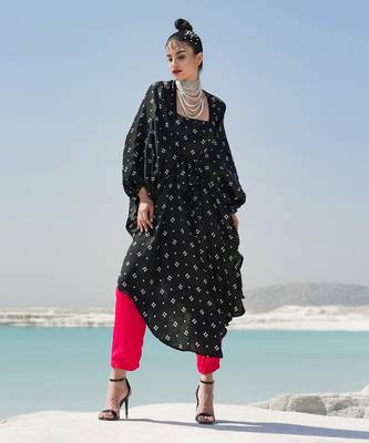 Ameera Boho Kaftaan With Pinkmess Pants 2