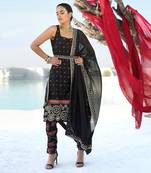 Ameera Kurta Ruched Churidaar Set