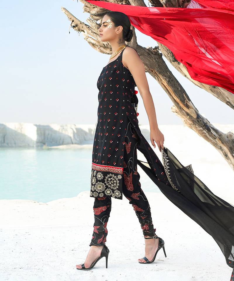 Ameera Kurta Ruched Churidaar Set