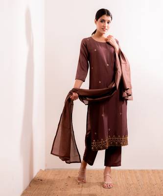 Rust Maroon Begum Kurta Set 1