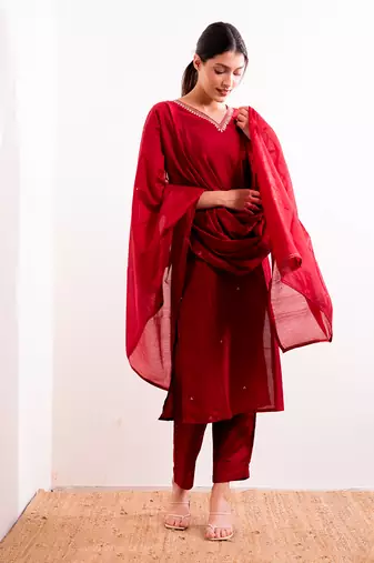 Red Firdaus Straight Fit Kurta Set