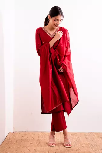 Red Firdaus Straight Fit Kurta Set