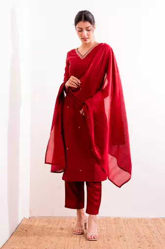Red Firdaus Straight Fit Kurta Set