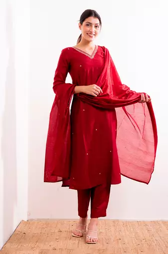Red Firdaus Straight Fit Kurta Set