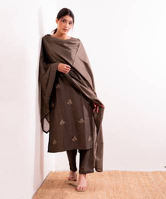 Grey Roza Straight Fit Kurta Set 4