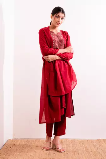 Red Aarzoo Straight Fit  Suit Set
