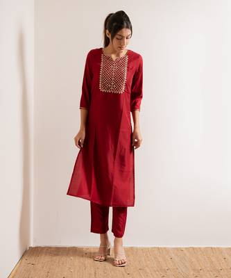 Red Basant Straight Fit  Suit Set 2